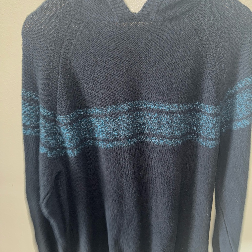 Vince Men's Sweater in Black and Blue
